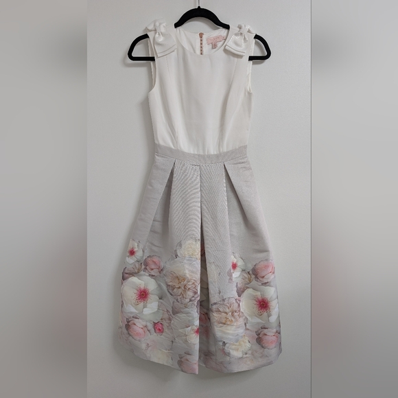 Ted Baker Dresses & Skirts - Ted Baker White Bow-Accent Sleeveless Dress